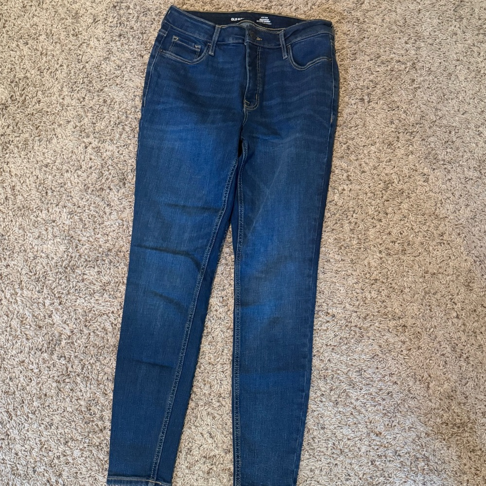 Old Navy Women's Skinny Jeans in Deep Blue